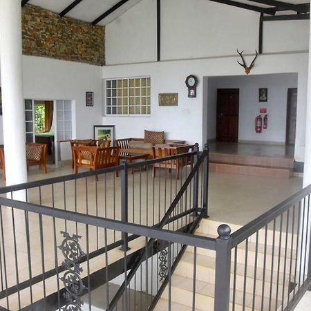 Hotel H2O Gampola Dış mekan fotoğraf