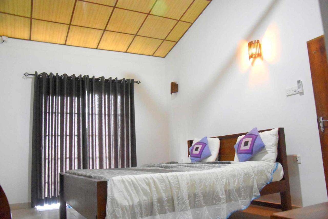 Hotel H2O Gampola Dış mekan fotoğraf
