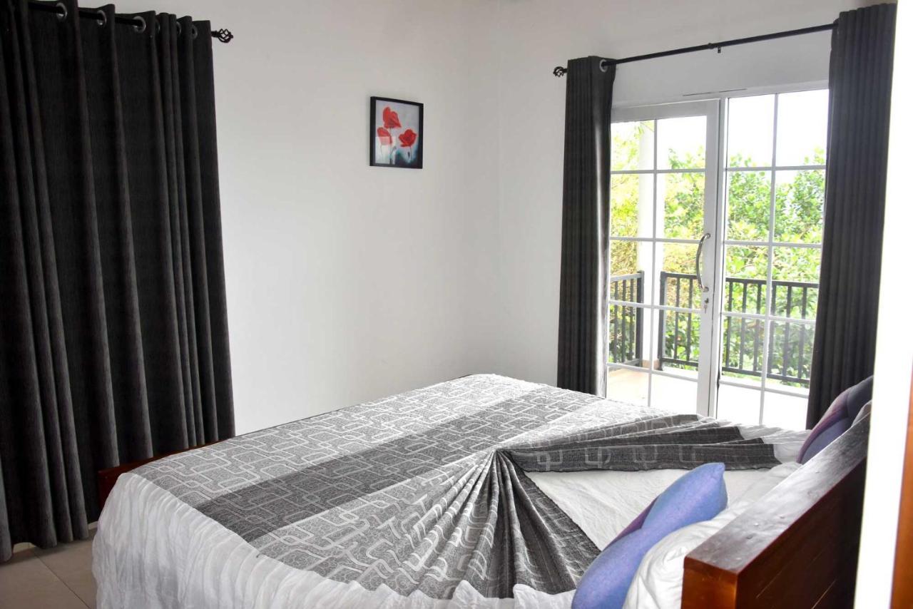 Hotel H2O Gampola Dış mekan fotoğraf