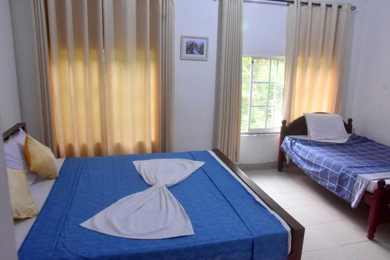 Hotel H2O Gampola Dış mekan fotoğraf