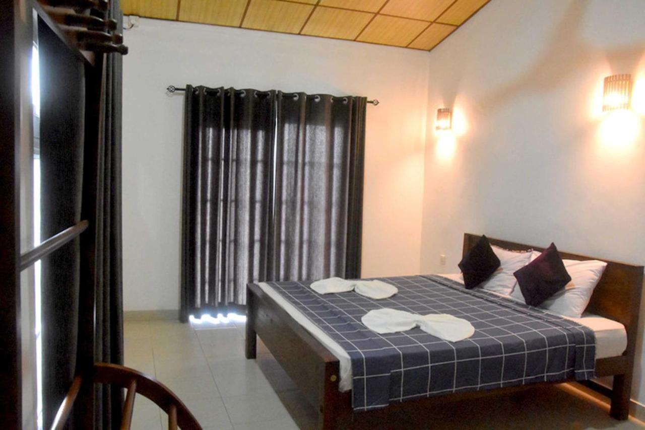 Hotel H2O Gampola Dış mekan fotoğraf