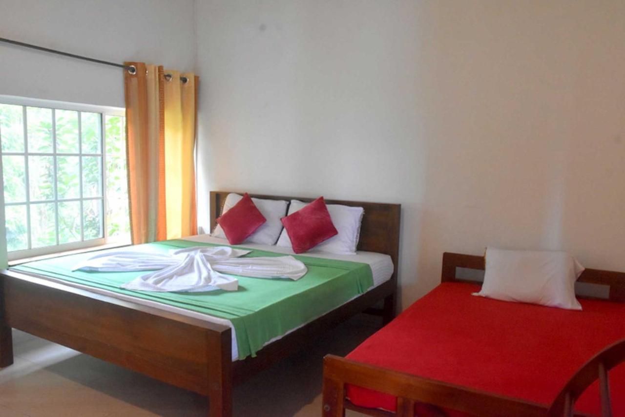 Hotel H2O Gampola Dış mekan fotoğraf