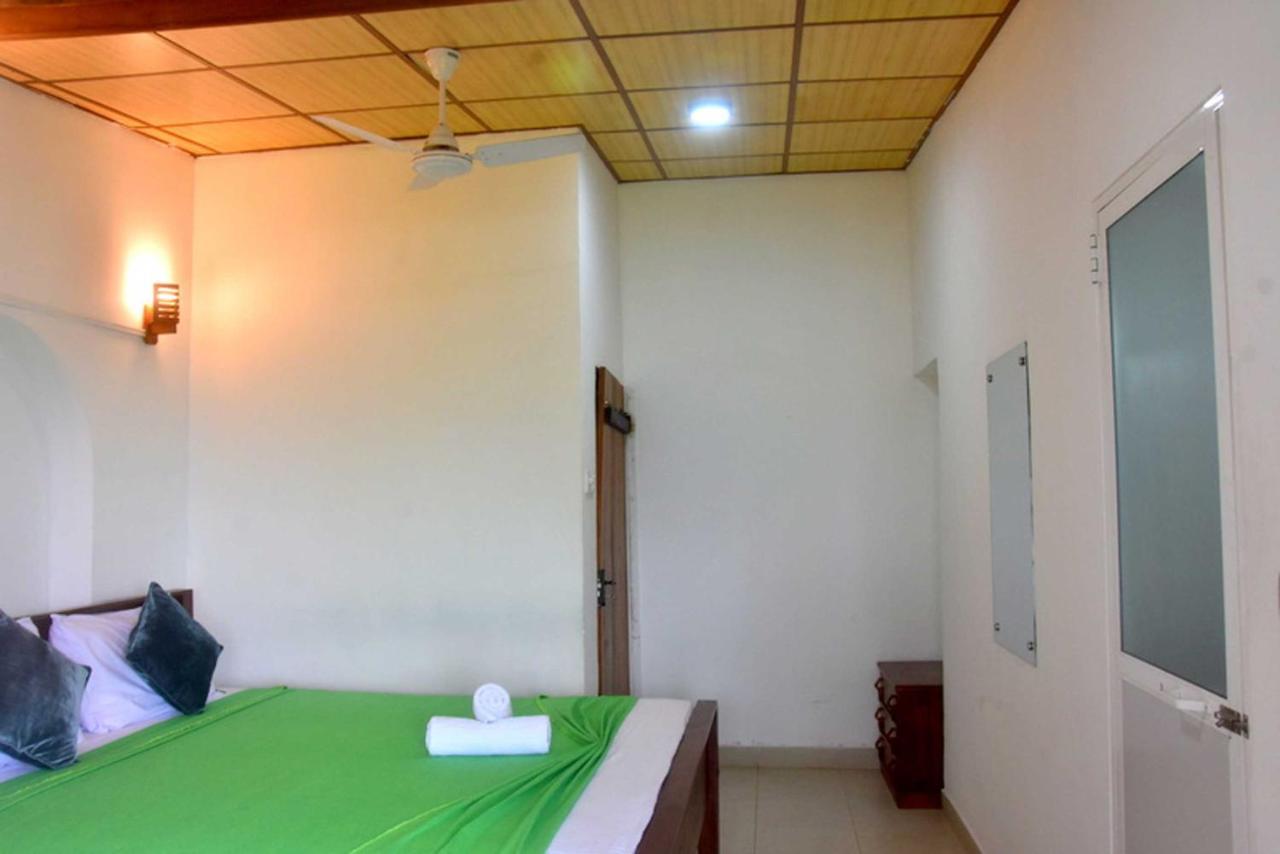 Hotel H2O Gampola Dış mekan fotoğraf
